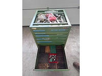 Ladenkast met inhoud - afbeelding 2 van  8