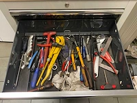 Ladenkast met inhoud - afbeelding 5 van  6