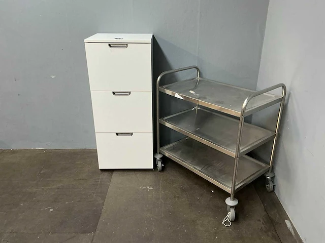 Ladenkast met serveerwagen - afbeelding 8 van  10