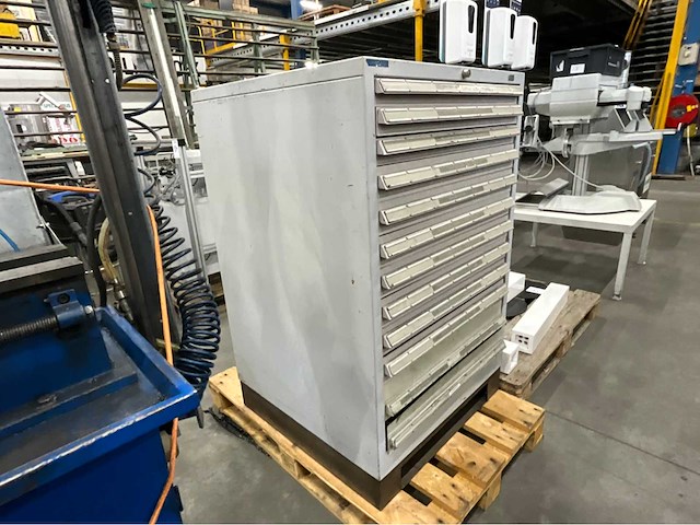 Ladenkast voorzien van stempels - afbeelding 10 van  17