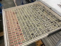 Ladenkast voorzien van stempels - afbeelding 14 van  17