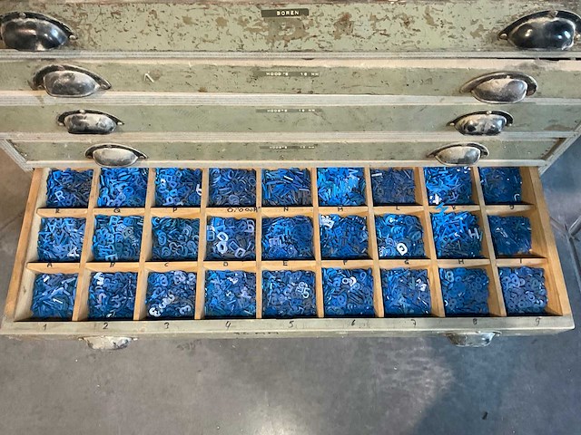 Ladenkast - afbeelding 5 van  14