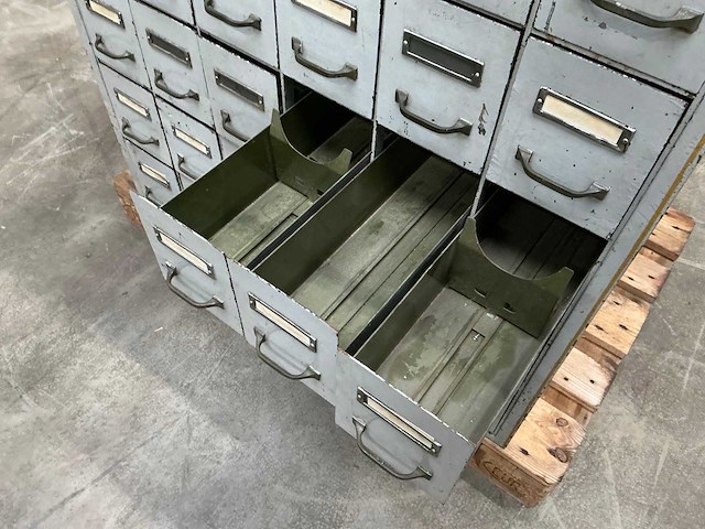 Ladenkast - afbeelding 6 van  6