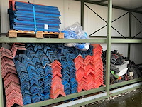 Ladingzekering hoekbescherming en valhelmen - afbeelding 1 van  8