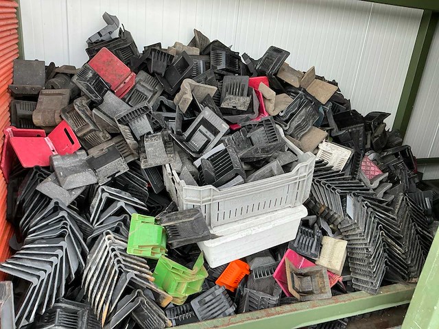 Ladingzekering hoekbescherming en valhelmen - afbeelding 3 van  8