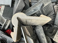 Ladingzekering hoekbescherming en valhelmen - afbeelding 5 van  8