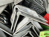 Ladingzekering hoekbescherming en valhelmen - afbeelding 6 van  8