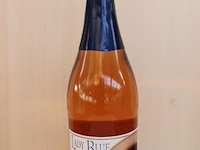 Lady blue rosé wijn alcoholvrij - 75 cl - winkelverkoopprijs € 7.25 - afbeelding 1 van  4