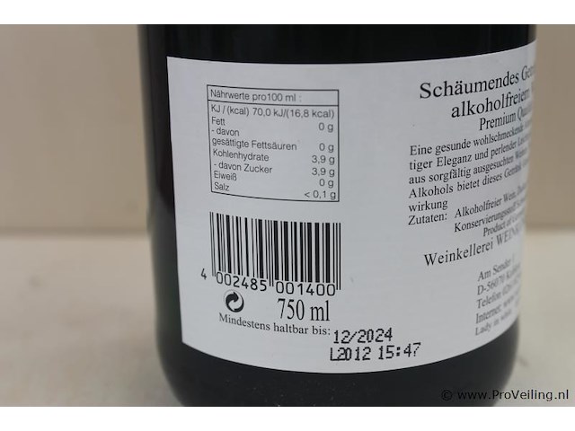 Lady in white fruitige mousserende wijn zonder alcohol - 75 cl - winkelverkoopprijs € 7.90 - afbeelding 3 van  3