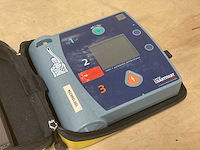 Laerdal heartstart fr2 defibrillator - afbeelding 1 van  4