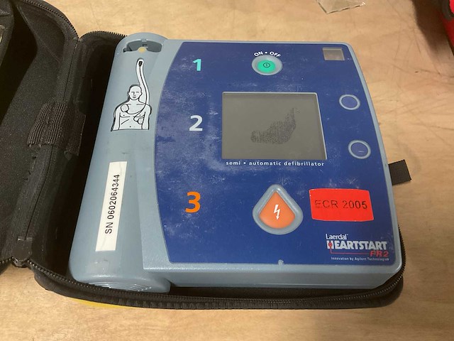 Laerdal heartstart fr2 defibrillator - afbeelding 2 van  4