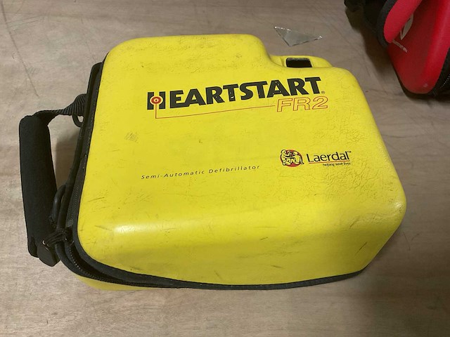 Laerdal heartstart fr2 defibrillator - afbeelding 4 van  4