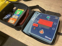 Laerdal heartstart fr2 defibrillator - afbeelding 3 van  4