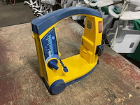 Laerdal medical aspirator medical suction equipment (3x) - afbeelding 1 van  5