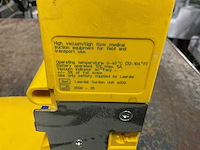 Laerdal medical aspirator medical suction equipment (3x) - afbeelding 5 van  5