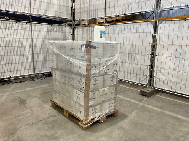 Lafita lemon fresh professionele oppervlakte reiniger 4 liter (180x) - afbeelding 2 van  7