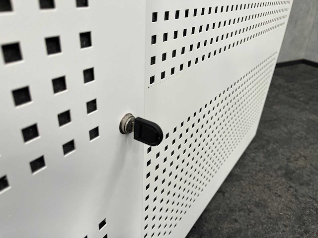 Lage stalen akoestische schuifdeurkast - afbeelding 2 van  2