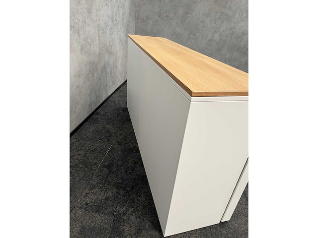 Lage stalen akoestische schuifdeurkast - afbeelding 9 van  10