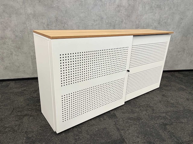 Lage stalen akoestische schuifdeurkast - afbeelding 1 van  8