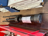 Lagertrekker - afbeelding 1 van  3