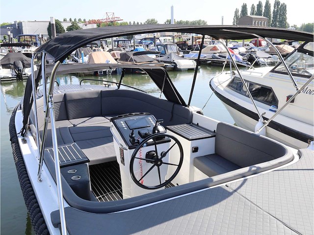 Lago amore 733 tender black edition honda 150pk full options - afbeelding 21 van  81