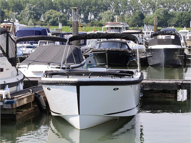 Lago amore 733 tender black edition honda 150pk full options - afbeelding 21 van  66