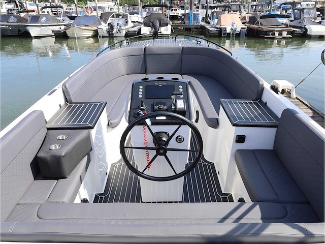 Lago amore 733 tender black edition honda 150pk full options - afbeelding 28 van  66