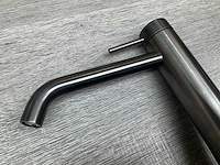 Lagoo garda wastafelkraan hoog brushed gunmetal pvd - afbeelding 6 van  6