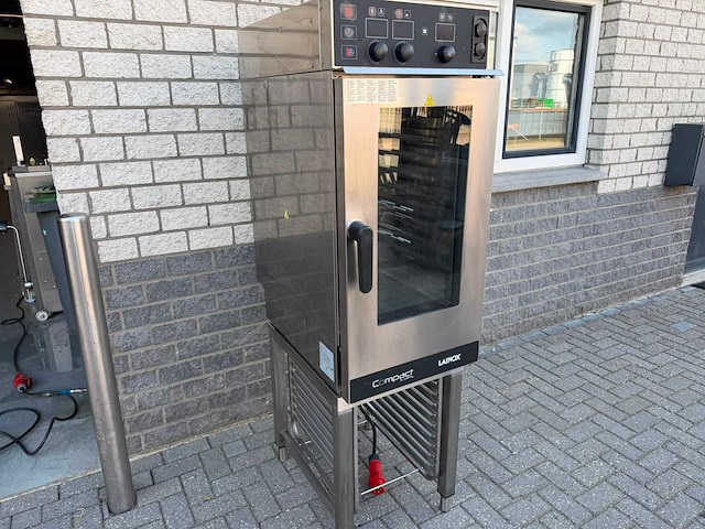 Lainox - lx coes101 - combisteamer - afbeelding 2 van  8