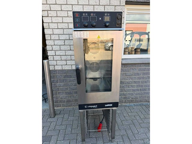 Lainox - lx coes101 - combisteamer - afbeelding 3 van  8
