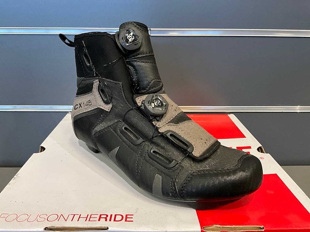 Lake cx145 fietsschoen - maat: 43 - afbeelding 2 van  5