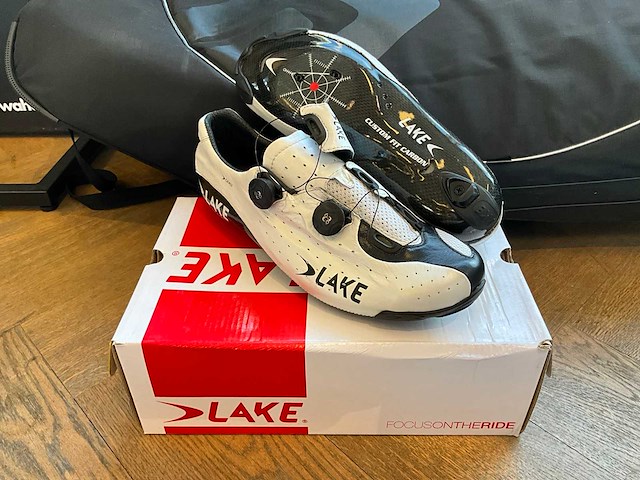Lake cx402 fietsschoen - maat: 45 - afbeelding 1 van  5