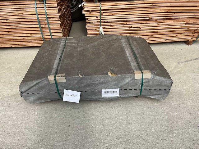 Lakenvelder - dierenverblijf 1630x900x1400mm - afbeelding 2 van  3