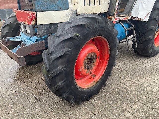 Lamborghini 4wd oldtimer tractor - afbeelding 24 van  24