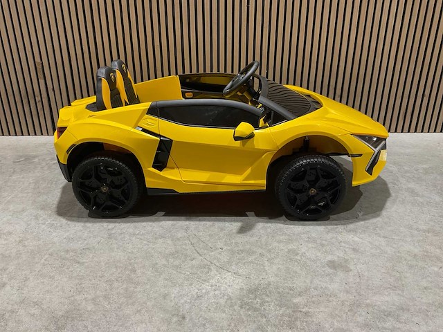 Lamborghini a500 revuelto elektrische kinderauto - afbeelding 3 van  39