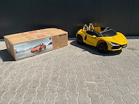 Lamborghini a500 revuelto elektrische kinderauto - afbeelding 16 van  39