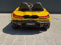 Lamborghini a500 revuelto elektrische kinderauto - afbeelding 22 van  39