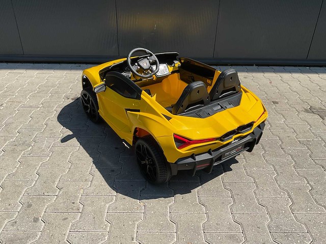 Lamborghini a500 revuelto elektrische kinderauto - afbeelding 26 van  39