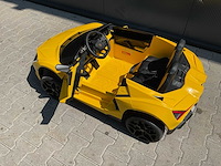 Lamborghini a500 revuelto elektrische kinderauto - afbeelding 28 van  39