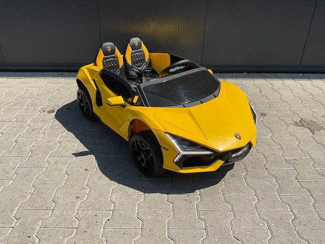 Lamborghini a500 revuelto elektrische kinderauto - afbeelding 32 van  39