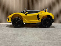 Lamborghini a500 revuelto elektrische kinderauto - afbeelding 34 van  39
