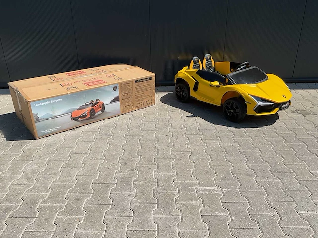 Lamborghini a500 revuelto elektrische kinderauto - afbeelding 16 van  39