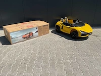 Lamborghini a500 revuelto elektrische kinderauto - afbeelding 14 van  18