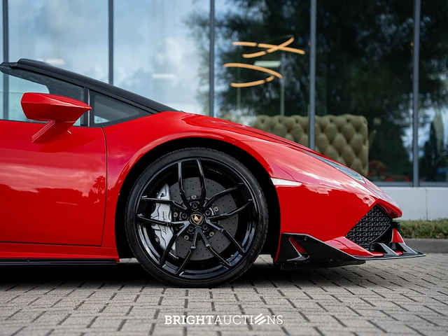 Lamborghini huracán spyder lp610-4 5.2 v10 610pk 4wd 2017, knr-08-n - afbeelding 17 van  82