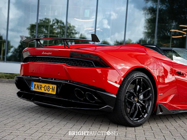 Lamborghini huracán spyder lp610-4 5.2 v10 610pk 4wd 2017, knr-08-n - afbeelding 22 van  82