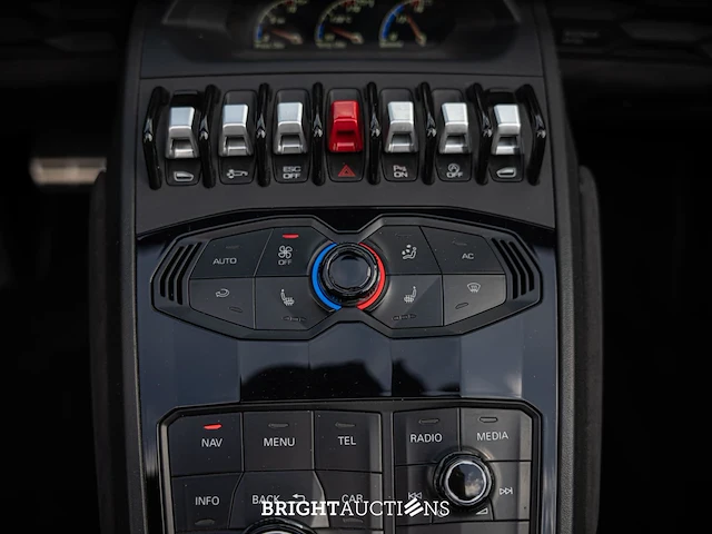 Lamborghini huracán spyder lp610-4 5.2 v10 610pk 4wd 2017, knr-08-n - afbeelding 59 van  82