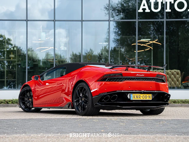 Lamborghini huracán spyder lp610-4 5.2 v10 610pk 4wd 2017, knr-08-n - afbeelding 33 van  82
