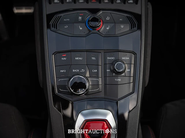Lamborghini huracán spyder lp610-4 5.2 v10 610pk 4wd 2017, knr-08-n - afbeelding 60 van  82