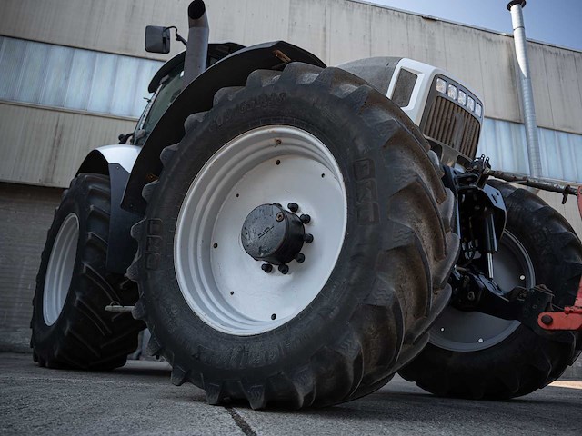 Lamborghini r8.270 dcr 270pk 4x4 deutz 6 cilinder 2012 tractor - afbeelding 17 van  17