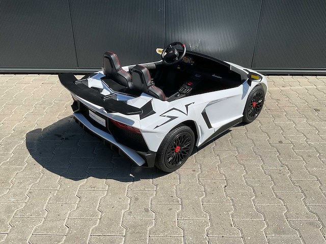Lamborghini sv aventador elektrische kinderauto - afbeelding 21 van  21